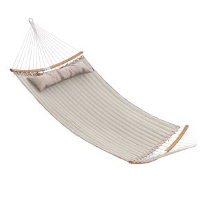 Quilted Hammock with Curved Bamboo Spreaders