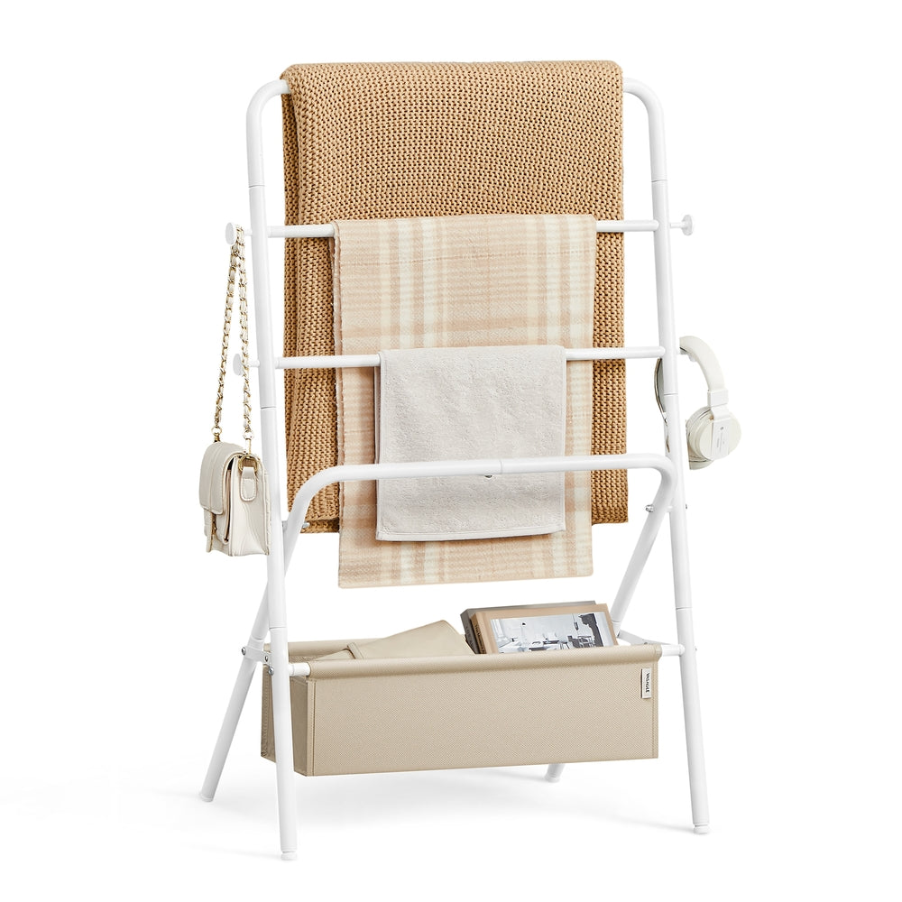 Foldable Blanket Holder